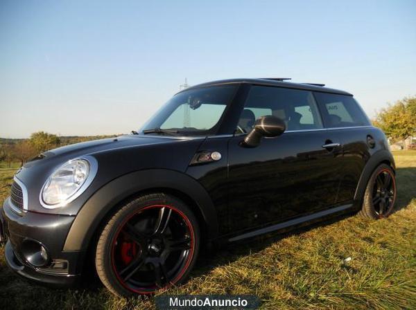 2008 MINI John Cooper Works