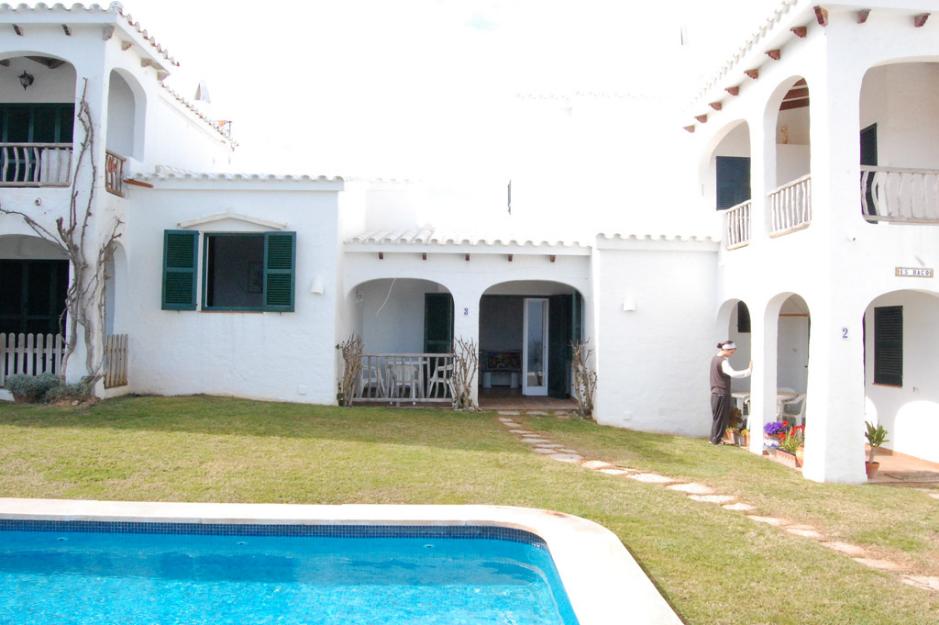 Casa adosada con espectaculas vistas al acantilado en Punta Grossa Menorca