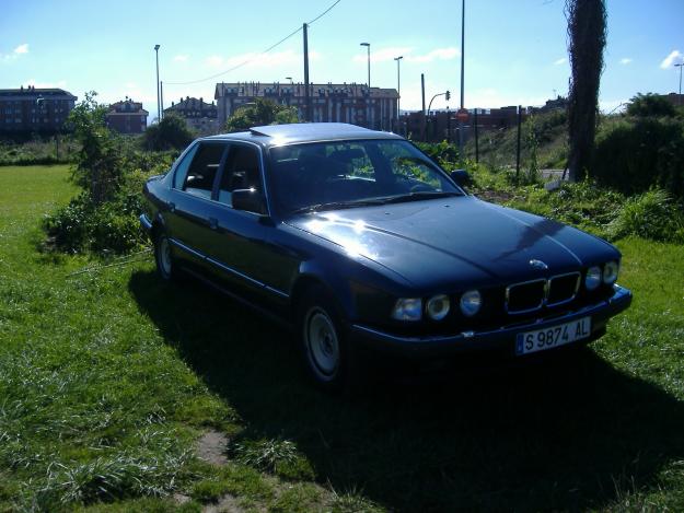 bmw 750 il v12 5000cc  300cv