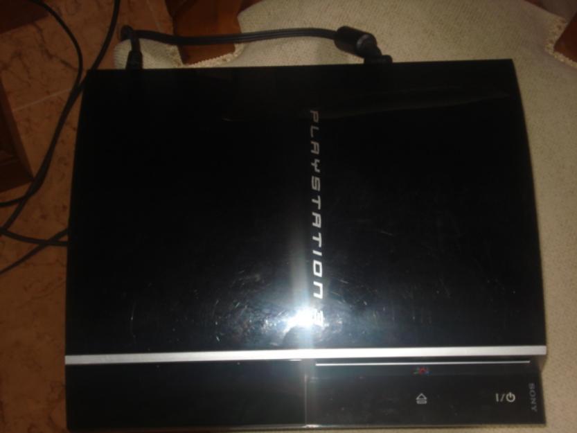 Playstation 3 80 gb con mandos y juegos