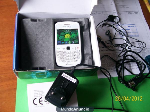 BLACKBERRY CURVE 8520 NEGRA. LIBRE