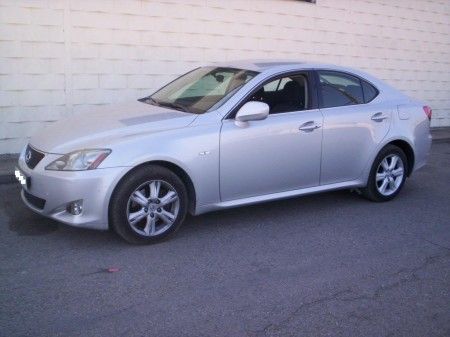 LEXUS IS 200 220D - Sevilla