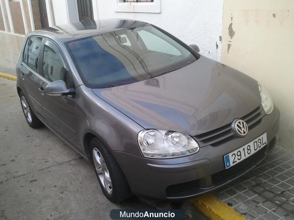 VOLSWAGEN GOLF 1.9 TDI 105  NUEVO