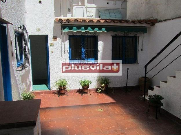 Casa adosada, Sitges, Poble Sec, gran patio de 120m2