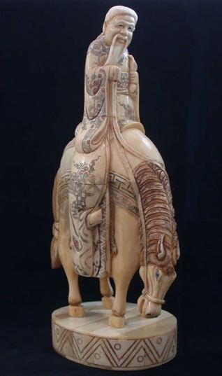 figura japonesa de porcelana de hueso