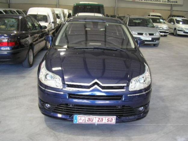 Venta de Citroen C4 HDI 110 EXCLUISVE + GPS+ TELF+XENON... '05 en Zamora