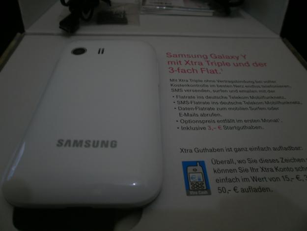 85 € - Smsung Galaxy Young ( Nuevo y libre )
