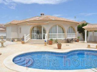 Chalet en venta en Doña Pepa, Alicante (Costa Blanca)