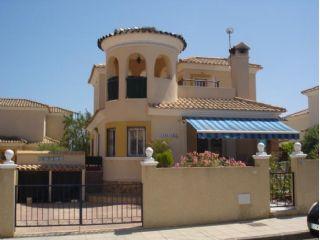 Chalet en venta en Pinar de Campoverde, Alicante (Costa Blanca)