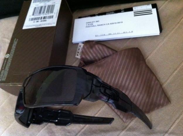 Gafas de Sol Oakley Oil Rig 12-985 NUEVAS