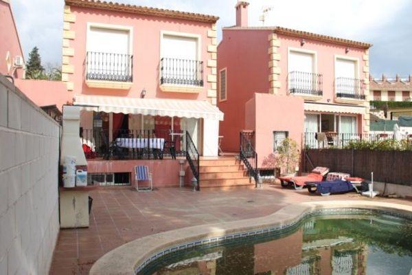 Chalet en venta en Nucia (la), Alicante (Costa Blanca)