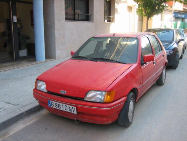 FORD FIESTA MANGO