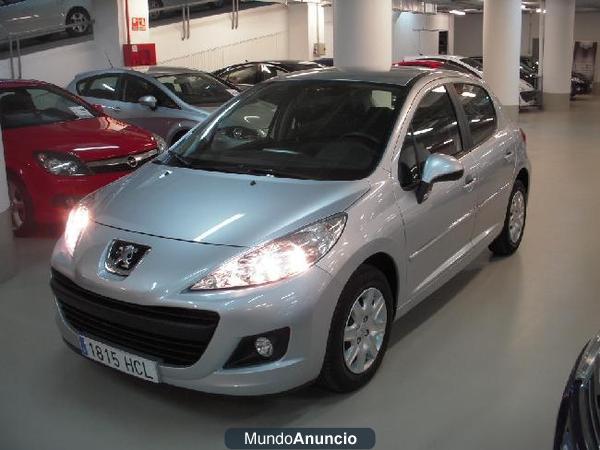 Peugeot 207 1.4 75 Business Line \'11