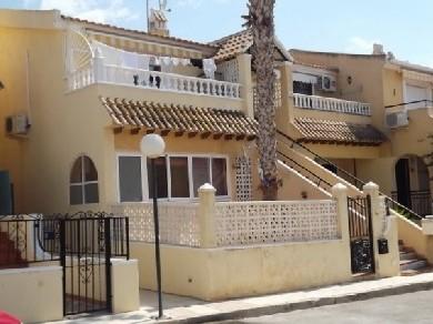 Apartamento con 2 dormitorios se vende en Villamartin, Costa Blanca