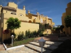 Adosado con 3 dormitorios se vende en Marbella, Costa del Sol - mejor precio | unprecio.es