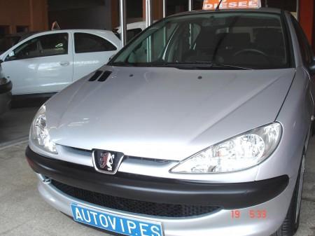 Peugeot 206 PEUGEOT 206 14 HDI XSLine 5p en Valencia