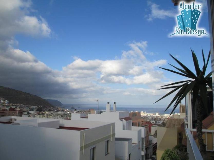 Venta bonito Atico amueblado en Santa Cruz de Tenerife 100000 eur