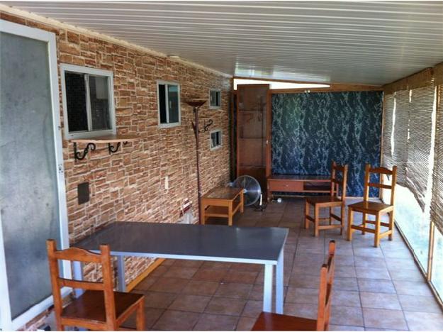 Casa individual ubicada en plena naturaleza. Parcela de 700m2