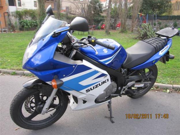 Suzuki GS500F 2005 limitada en papeles.2300€