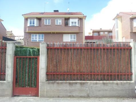 Casa pareada en Albelda de Iregua