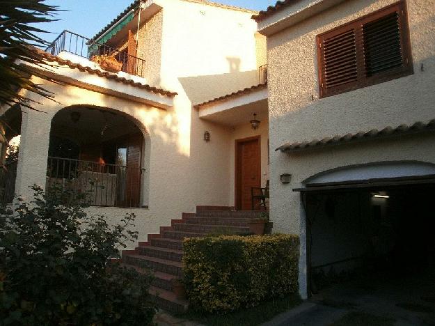 Casa en Pobla de Vallbona (la)