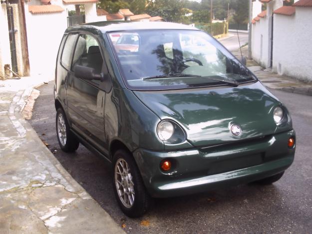 Se vende coche sin carnet