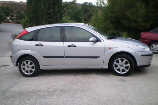 VENDO FOCUS CASI REGALADO