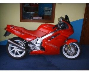 HONDA VFR 750 RC