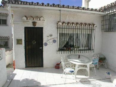 Adosado con 2 dormitorios se vende en Benalmadena Costa, Costa del Sol