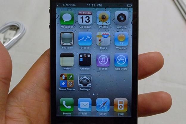 Apple iPhone 32 GB 4