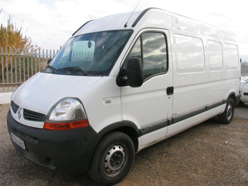 Renault master 2.5 dci 120 cv furgon isotermo.