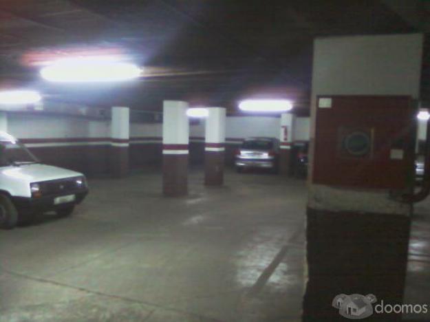 SE VENDE PLAZA DE PARKING