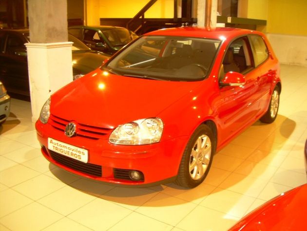 VOLKSWAGEN Golf 1.9TDI Sportline 105