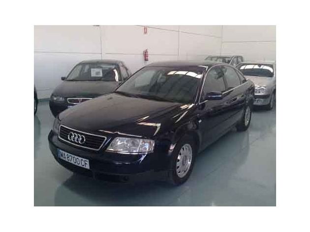 AUDI A6 2.4