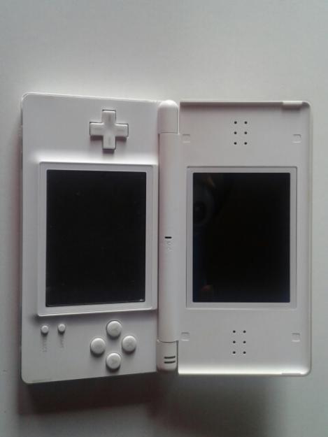 Nintendo DS Lite