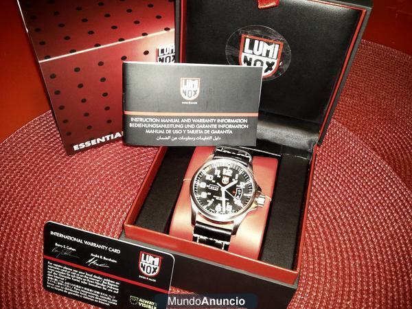 SE VENDE RELOJ LUMINOX