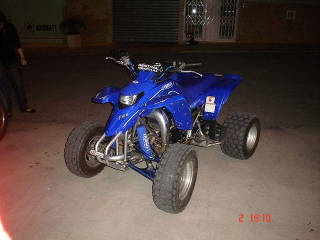 Yamaha blaster año 2004 con extras.precio:2300 eur, regalo casco hebo de cross.