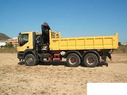 camion con grua y basculante