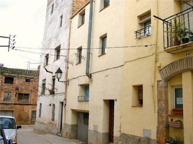 Casa adosada en Cabra del Camp