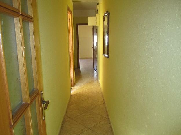 Piso en Canovelles