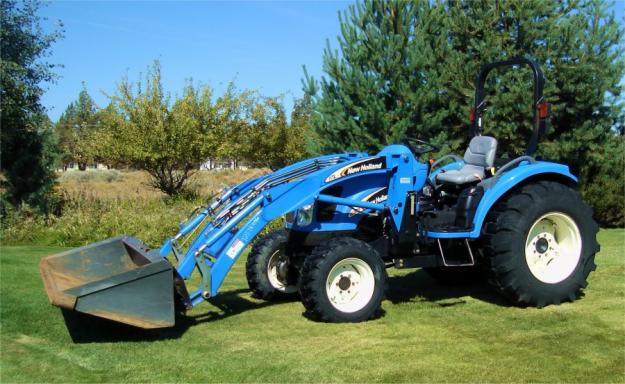 2006 New Holland TC45 Tractor
