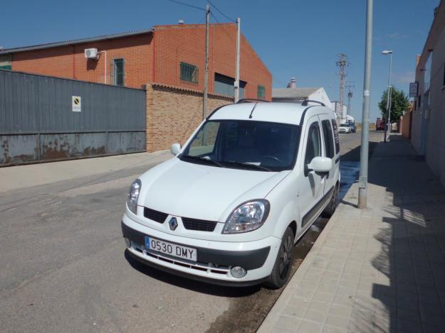 Vendo renault kangoo  1.5 DCI