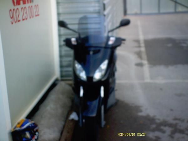 vendo yamaha x max 125cc apta para carnet b