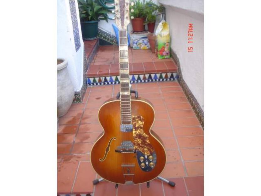 Guitarra de Jazz Hofner